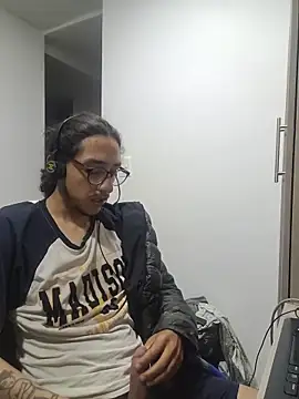 dirtytw0230 online show from 03-11-26, 09:04