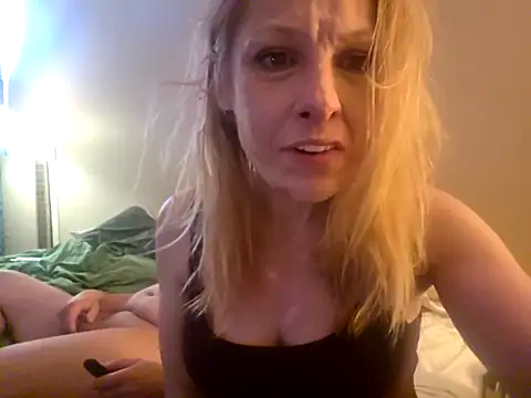 we8camgirl online show from 09-08-25, 02:27