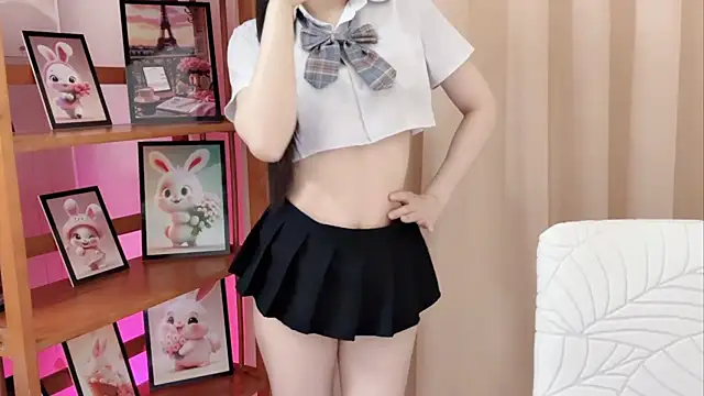 Snapshot of KaleAnisa chatting on 04-30-26, 01:23 KaleAnisa online show from 04-30-26, 01:23