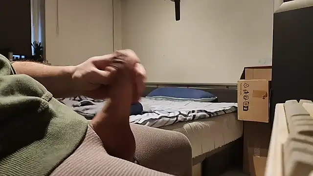 Alphapimmelchen online show from 11-19-25, 02:28