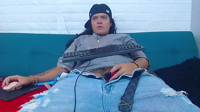 snowflake xxx online show from 01-22-25, 10:05