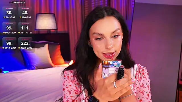 LunaNight online show from 04-10-26, 08:24