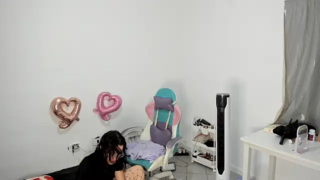 WandaDoll online show from 02-15-25, 09:48