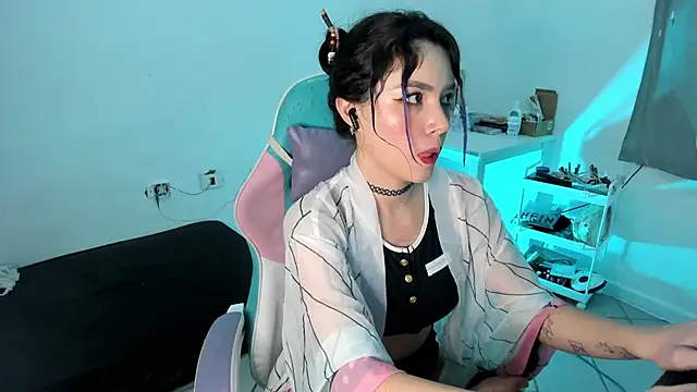 WandaDoll online show from 03-18-25, 02:48