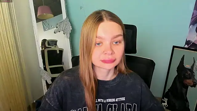 Molly sweetie online show from 12-24-24, 06:55