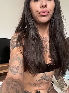 Nikatsu online show from 02-02-25, 07:25