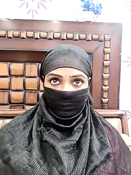 Snapshot of Yours-Bebo chatting on 01-23-25, 06:14 Yours-Bebo online show from 01-23-25, 06:14