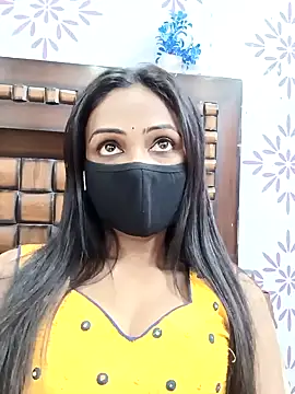 Snapshot of Yours-Bebo chatting on 01-26-25, 05:34 Yours-Bebo online show from 01-26-25, 05:34