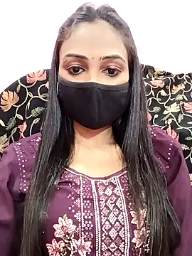 Snapshot of Yours-Bebo chatting on 02-02-25, 08:57 Yours-Bebo online show from 02-02-25, 08:57