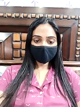 Snapshot of Yours-Bebo chatting on 11-13-25, 06:18 Yours-Bebo online show from 11-13-25, 06:18