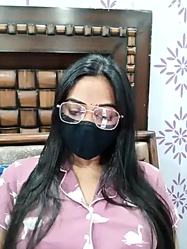 Snapshot of Yours-Bebo chatting on 11-25-25, 05:51 Yours-Bebo online show from 11-25-25, 05:51