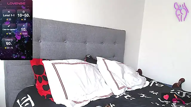 MagicStephany  online show from 12-16-25, 01:27