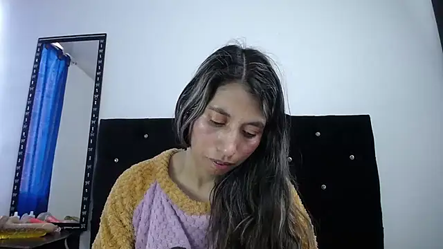 sweet skylove  online show from 07-25-26, 02:36