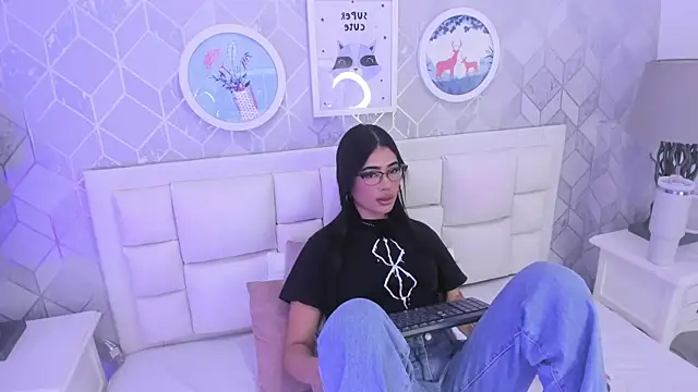 Jasmine55   online show from 10-22-25, 07:46