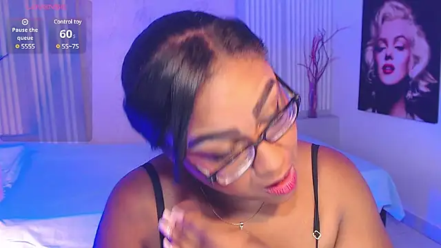 BlakmillerrGilson online show from 03-10-25, 07:50