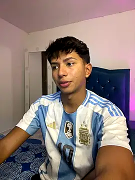 Leonarrrd 01 online show from 10-08-25, 02:09