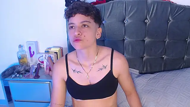 Antonella Cruz02 online show from 05-24-26, 03:33
