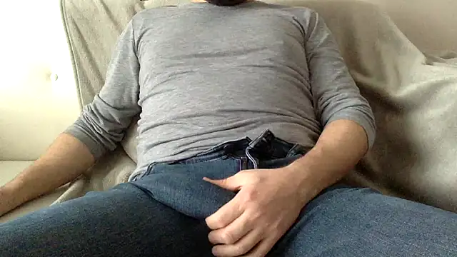 Snapshot of Secret_TR chatting on 12-27-24, 10:34 Secret TR online show from 12-27-24, 10:34