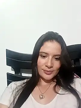 Snapshot of Zoe_Clark_ chatting on 02-07-25, 02:19 Zoe Clark online show from 02-07-25, 02:19