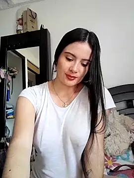 Snapshot of Zoe_Clark_ chatting on 02-18-25, 04:48 Zoe Clark online show from 02-18-25, 04:48