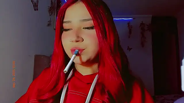 Snapshot of madisonx17 chatting on 09-24-25, 08:56 madisonx17 online show from 09-24-25, 08:56