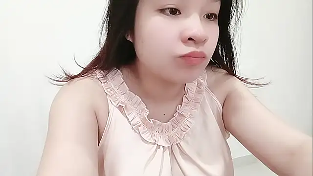 Snapshot of Milajinxi chatting on 05-01-26, 12:48 Milajinxi online show from 05-01-26, 12:48