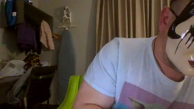 Buddy Cuck online show from 03-04-26, 01:11