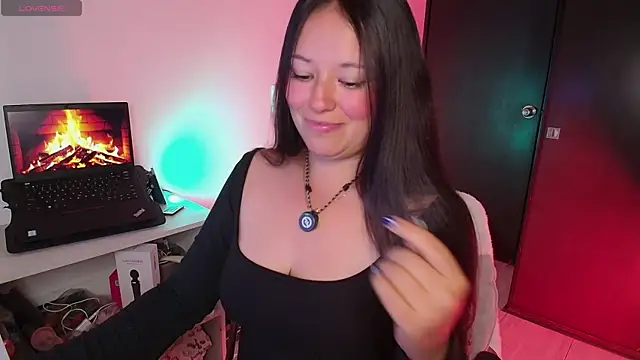 Lexie Thompson10 online show from 07-11-26, 02:36