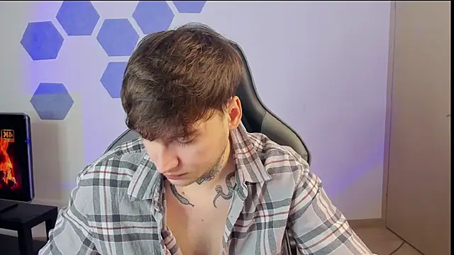 Chris Tyson online show from 02-04-25, 12:51