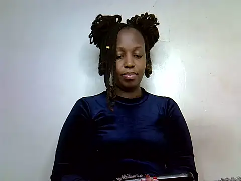 Snapshot of sexxy_kay chatting on 12-25-24, 02:03 sexxy kay online show from 12-25-24, 02:03