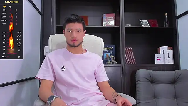 Snapshot of EdwardRoss_ chatting on 02-09-25, 07:41 EdwardRoss online show from 02-09-25, 07:41