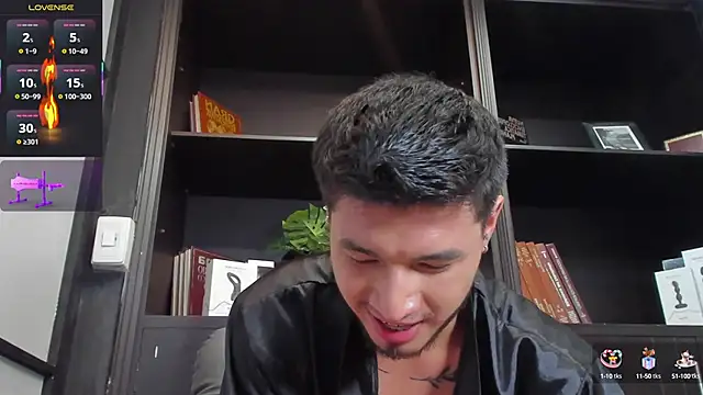 Snapshot of EdwardRoss_ chatting on 02-28-25, 01:26 EdwardRoss online show from 02-28-25, 01:26