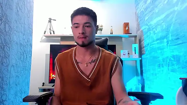 EdwardRoss  online show from 02-06-26, 11:19