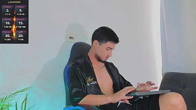 EdwardRoss  online show from 02-21-26, 08:21