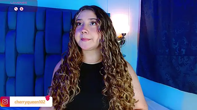 Snapshot of Cherryyquen chatting on 01-06-25, 08:07 Cherryyquen online show from 01-06-25, 08:07