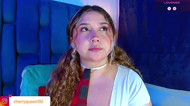 Snapshot of Cherryyquen chatting on 01-27-25, 10:16 Cherryyquen online show from 01-27-25, 10:16