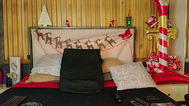 LilyyBigAss online show from 12-17-25, 11:49