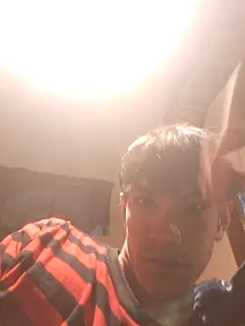 Snapshot of LYZBORNHD chatting on 09-28-25, 12:16 LYZBORNHD online show from 09-28-25, 12:16