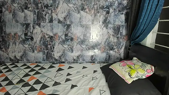 Snapshot of kaiagerbes3 chatting on 02-16-25, 02:31 kaiagerbes3 online show from 02-16-25, 02:31