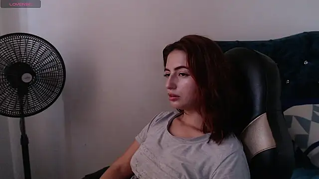 Snapshot of Kate_lorens9 chatting on 01-21-25, 09:36 Kate lorens9 online show from 01-21-25, 09:36