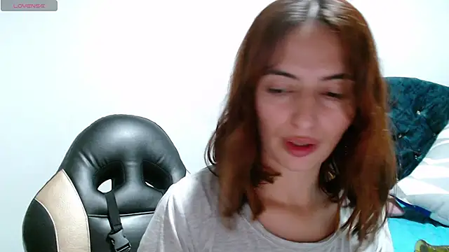 Snapshot of Kate_lorens9 chatting on 01-28-25, 01:50 Kate lorens9 online show from 01-28-25, 01:50