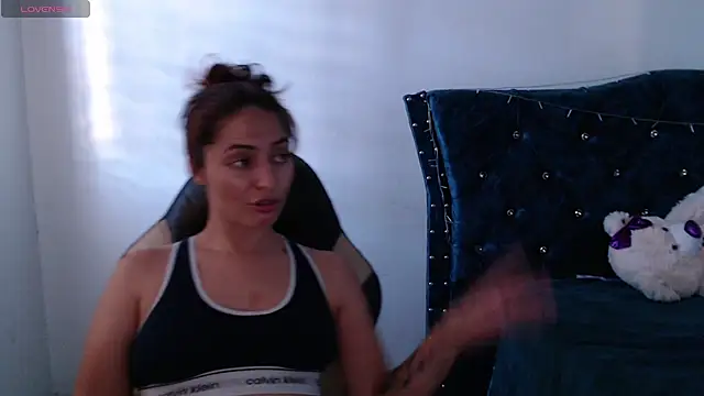 Snapshot of Kate_lorens9 chatting on 03-17-25, 10:17 Kate lorens9 online show from 03-17-25, 10:17