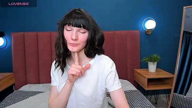 Lili flowerr online show from 03-12-25, 03:02