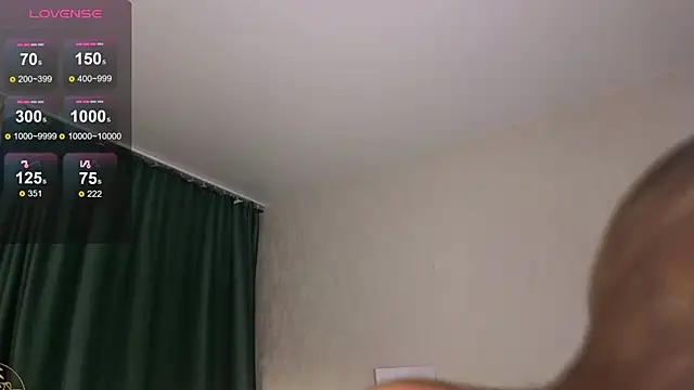 Snapshot of ErinLewist chatting on 02-22-25, 01:22 ErinLewist online show from 02-22-25, 01:22