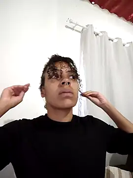 Snapshot of Julia_Pretinha chatting on 10-21-25, 12:17 Julia Pretinha online show from 10-21-25, 12:17