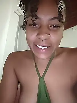 Snapshot of Julia_Pretinha chatting on 11-24-25, 12:16 Julia Pretinha online show from 11-24-25, 12:16