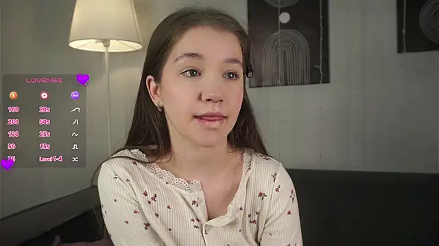 Snapshot of AmiLewis chatting on 02-10-25, 01:03 AmiLewis online show from 02-10-25, 01:03