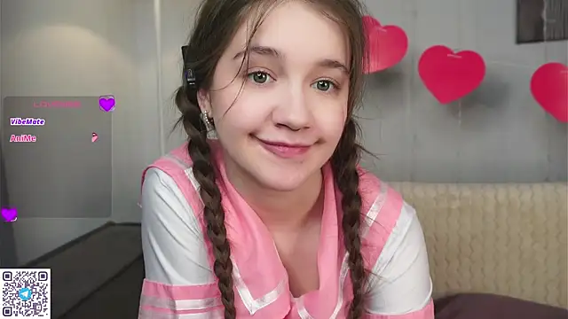 Snapshot of AmiLewis chatting on 02-16-25, 07:15 AmiLewis online show from 02-16-25, 07:15