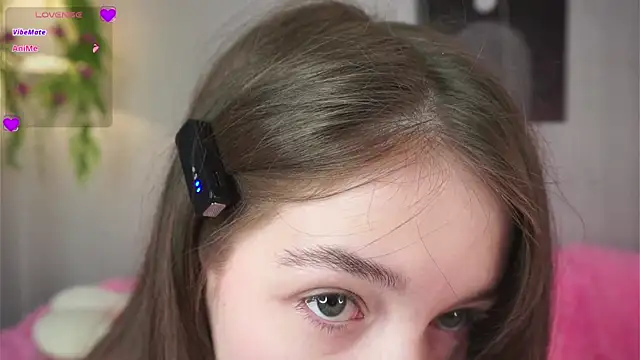 Snapshot of AmiLewis chatting on 02-26-25, 01:11 AmiLewis online show from 02-26-25, 01:11