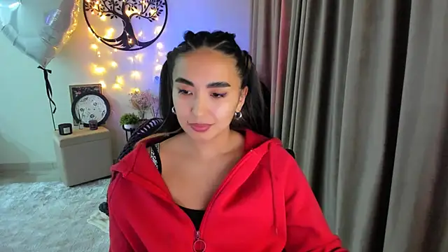 worldofkim online show from 04-15-26, 04:58